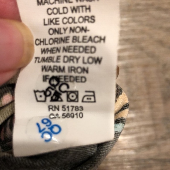 Maurices‎ Razorback Tank Top - Picture 7 of 7